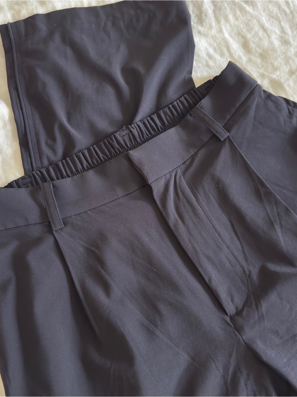 Vuori Villa Trousers Tailored Pants - Picture 5 of 9